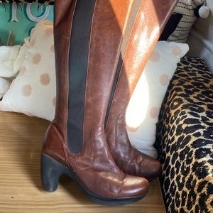 Web Italian leather boots